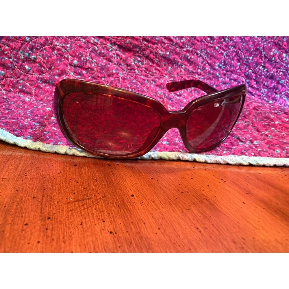 Steve Madden Vintage Tortoise Shell Wrap Sunglasses S163 TS Colors in Optics